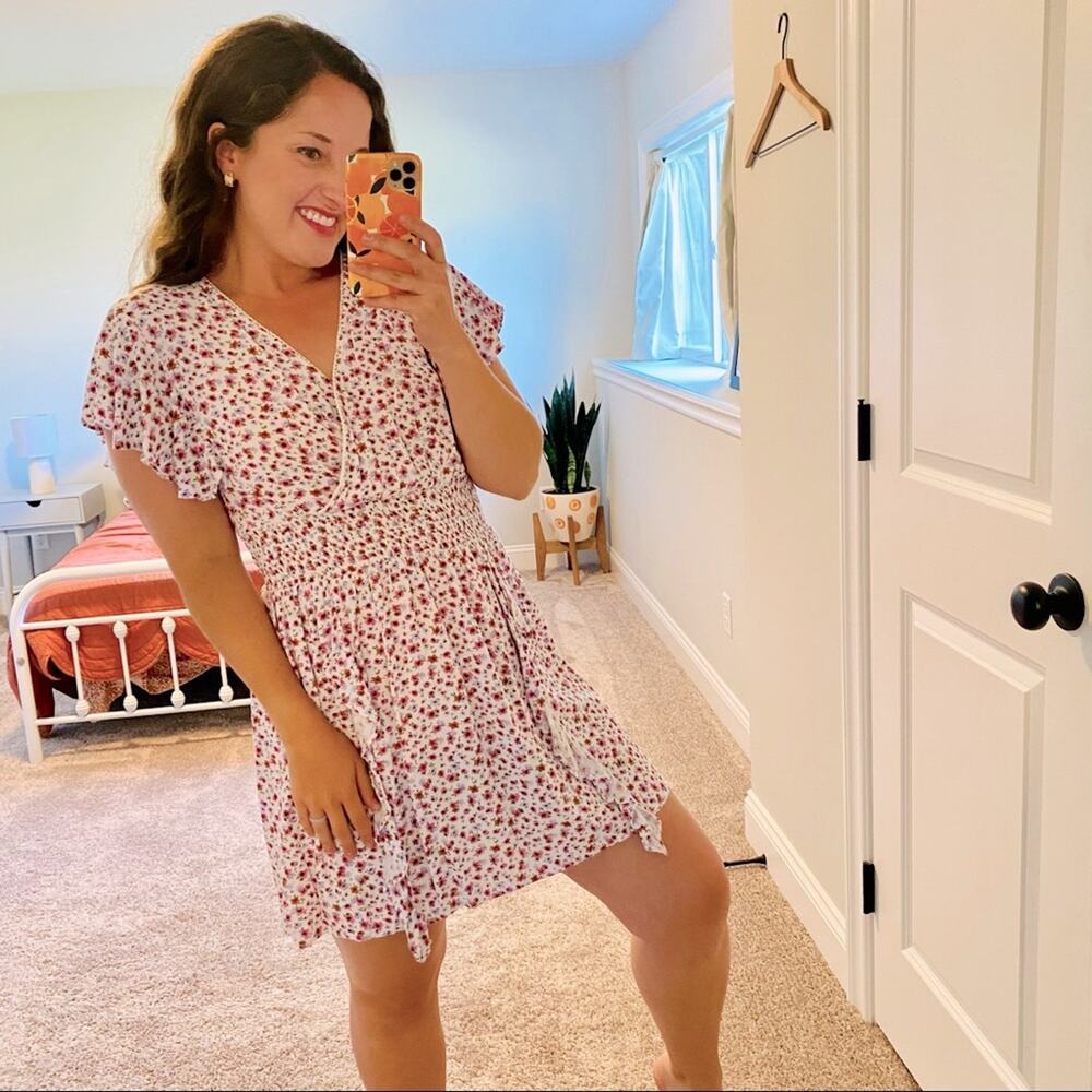 Sincerely Jules Revolve White Pink Floral Mini Dress Small